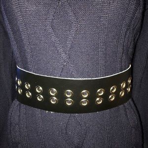 Sandy Duftler leather grommet belt
